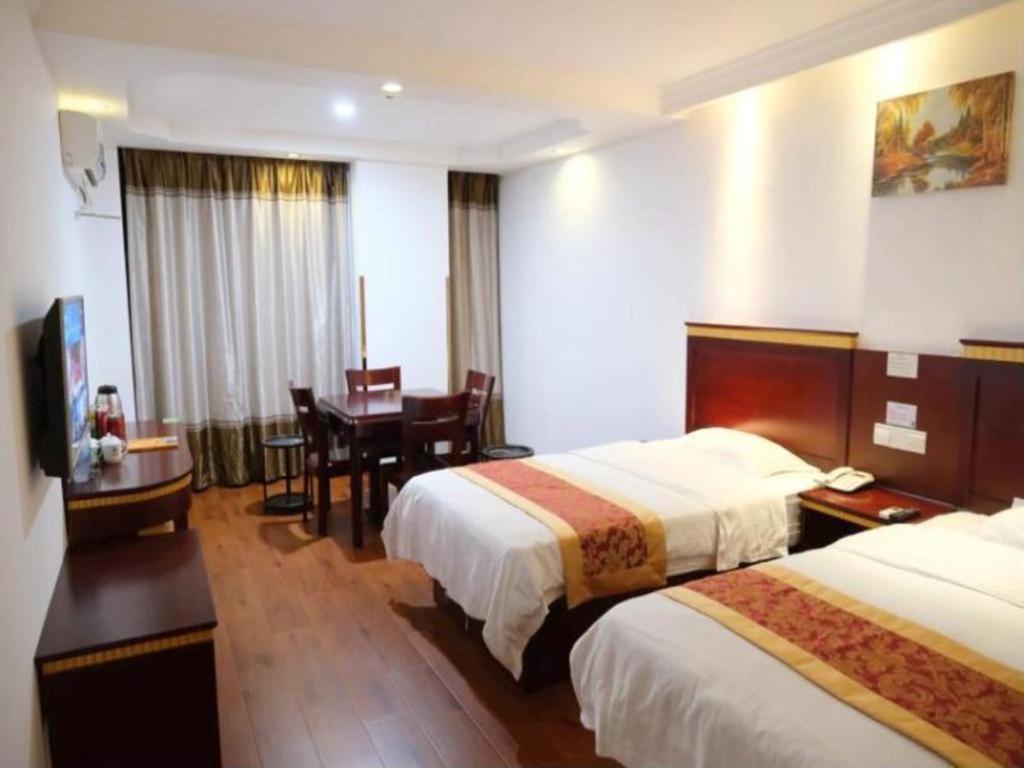 Greentree Minhang Development Zone Subway Station Business Hotel 3*