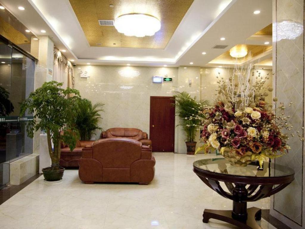 Greentree Minhang Development Zone Subway Station Business Shanghai